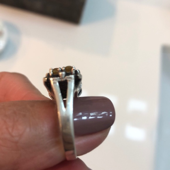 Ring - Picture 7 of 8